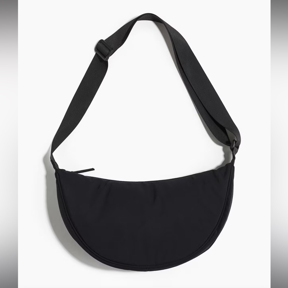 H&M NYLON CROSSBODY BAG